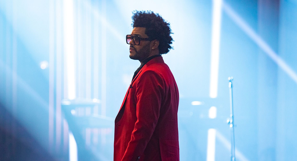 The Weeknd te leva para o mundo de Dawn FM em clipe de Sacrifice