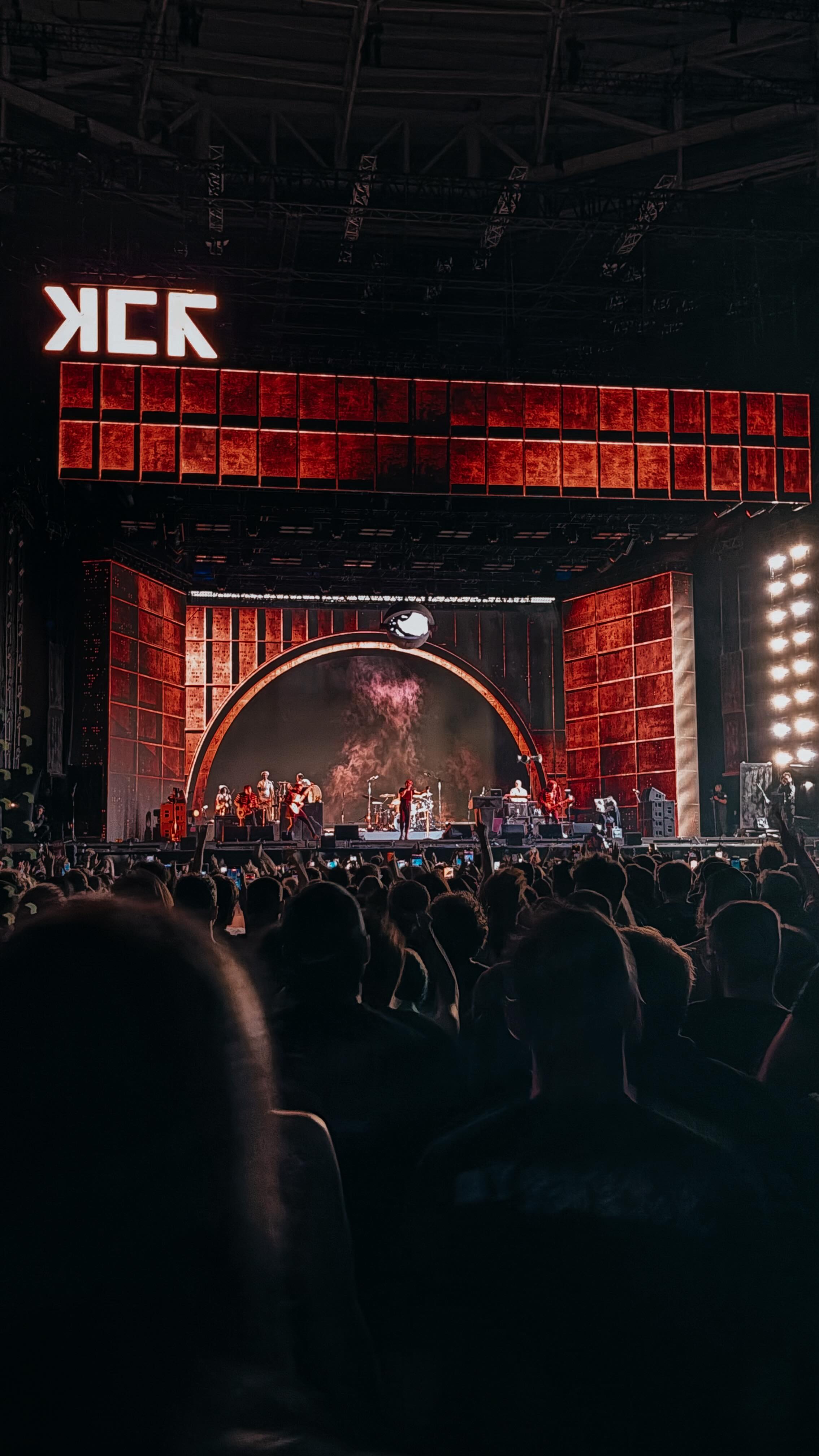 O famoso “Ainda estou aqui” 😭 O My Chemical Romance transformou Famous Last Words em um grande coro no Allianz Parque e ficou meio difícil de superar por aqui. 🖤

#mcr #mychemicalromance