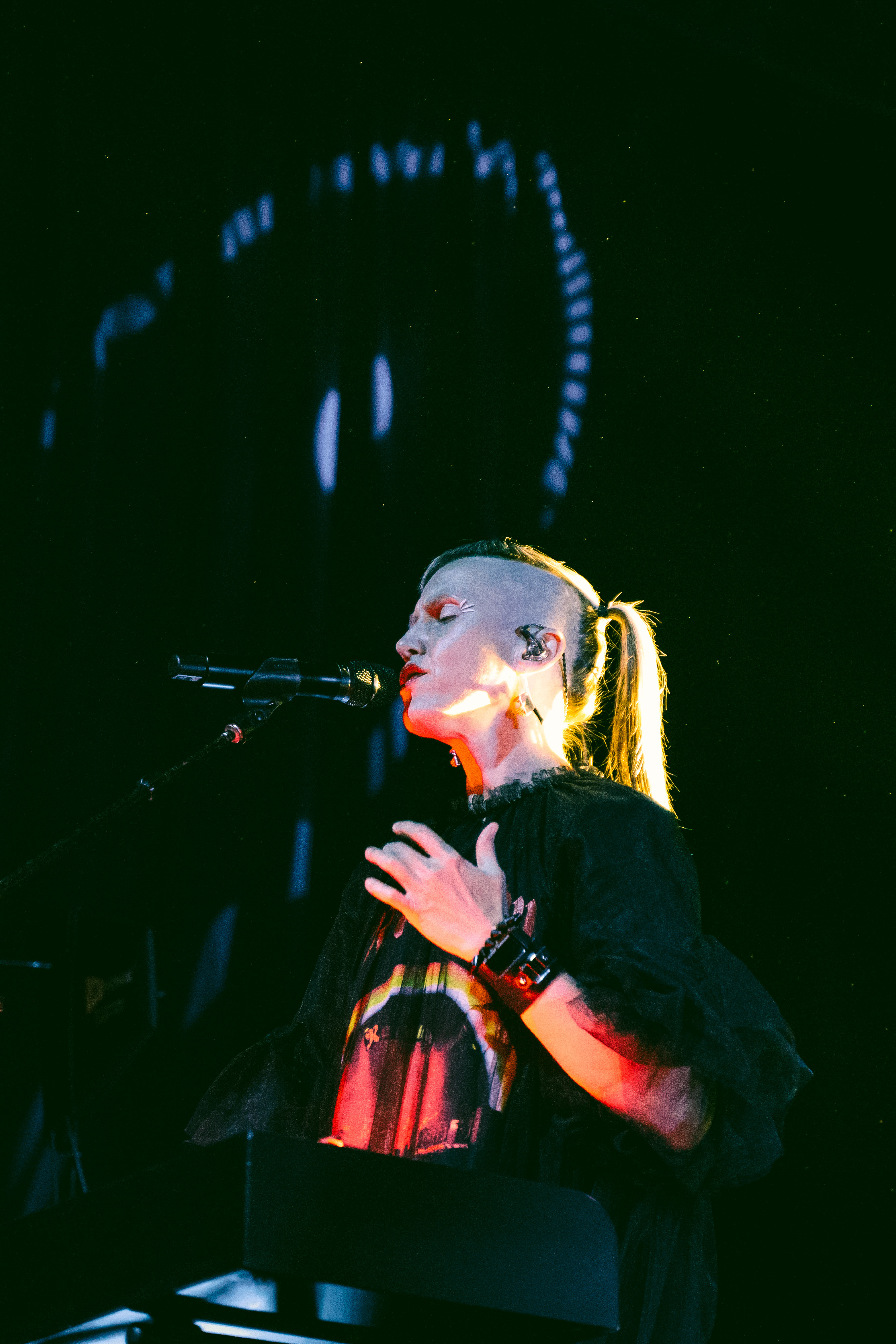 MotherMother_by_Gabriele_Montresol-14