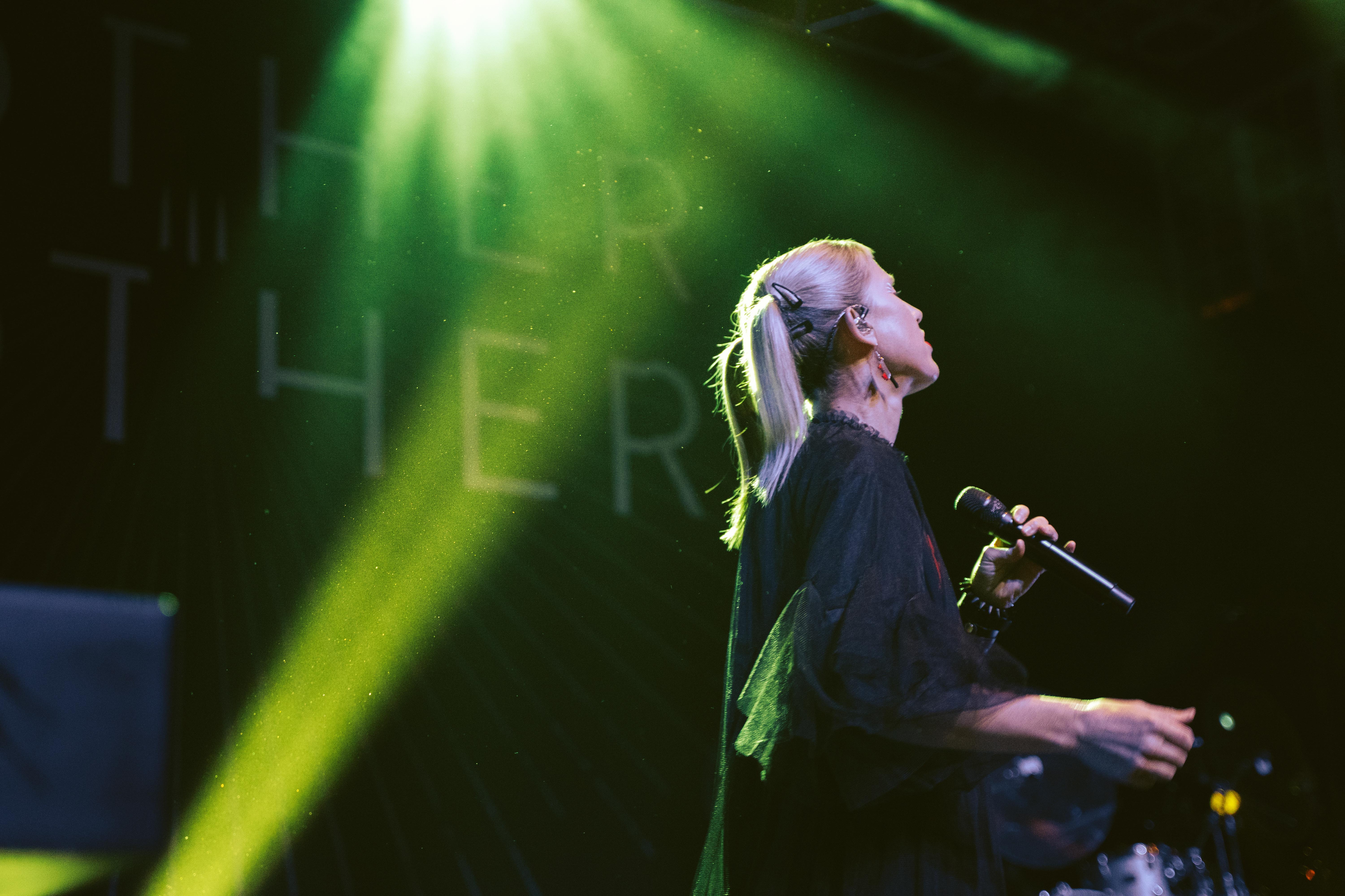 MotherMother_by_Gabriele_Montresol-5