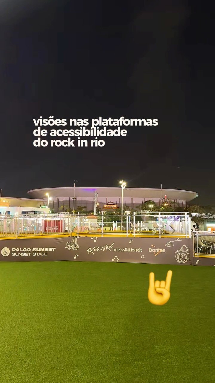 Trazendo visão de duas das três plataformas dos palcos principais! Essa visão do Palco Mundo é da plataforma que fica um pouco mais distante. Ainda há uma outra plataforma, próxima à tirolesa, no lado esquerdo. 🤘👩‍🦽

O espaço é exclusivo para pessoas com deficiência ou mobilidade reduzida.

Nos palcos Global Village, Supernova e New Dance Order não há plataforma elevada, porém contam com espaços de visibilidade reservados também para as pessoas PCD. 

@rockinrio #rockinrio