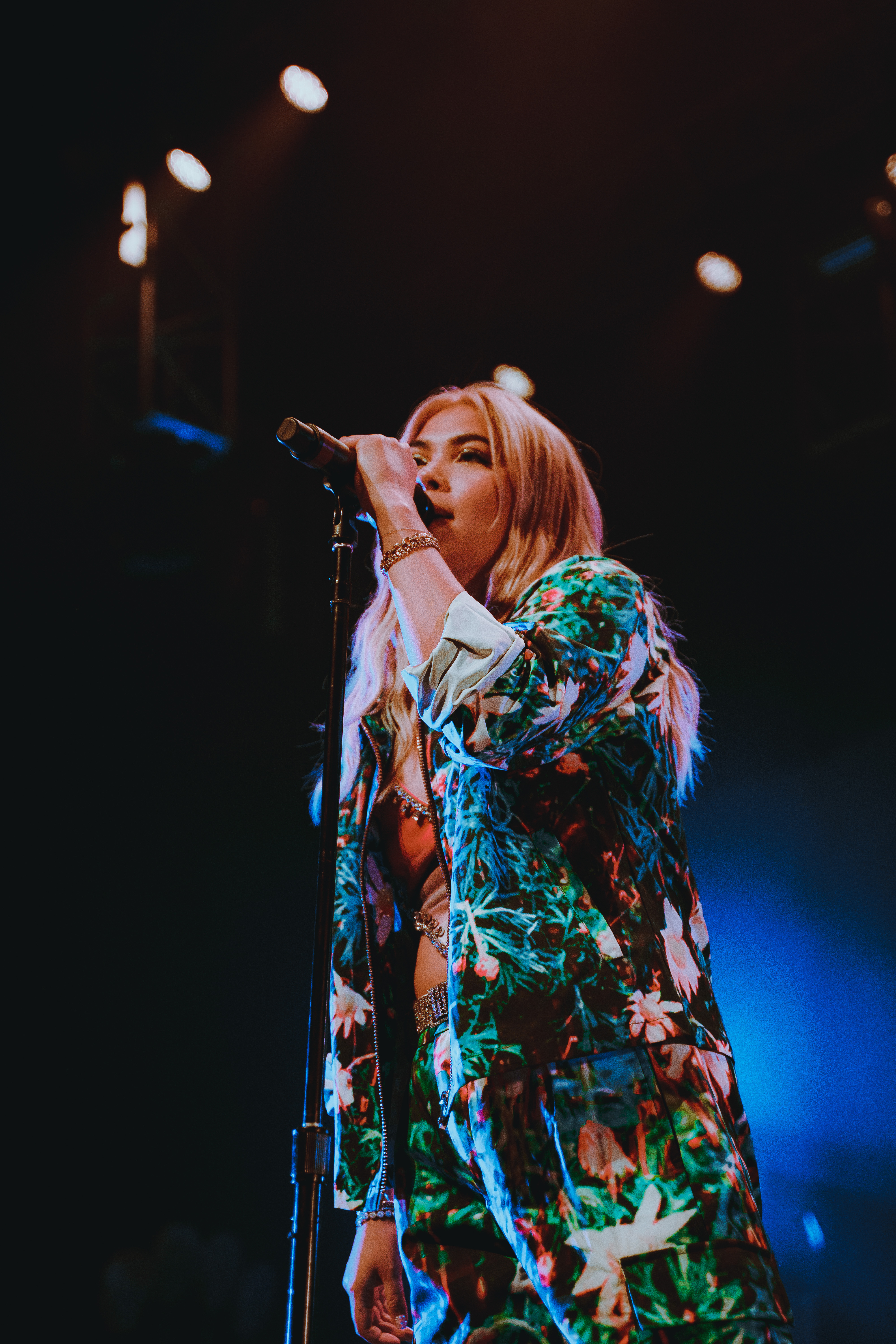 Hayley_Kiyoko_por_Gabriele_Montresol (15)