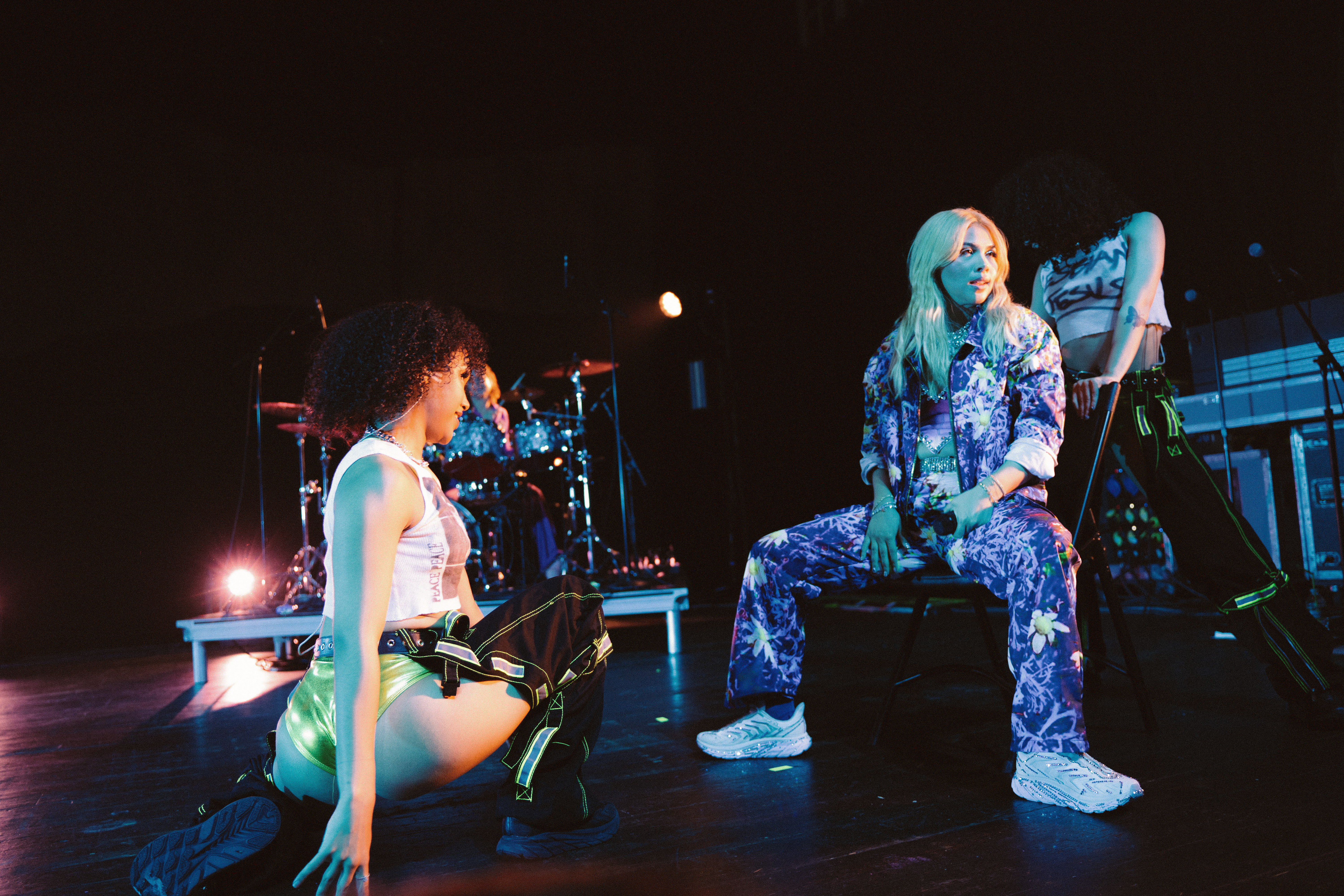 Hayley_Kiyoko_por_Gabriele_Montresol (37)