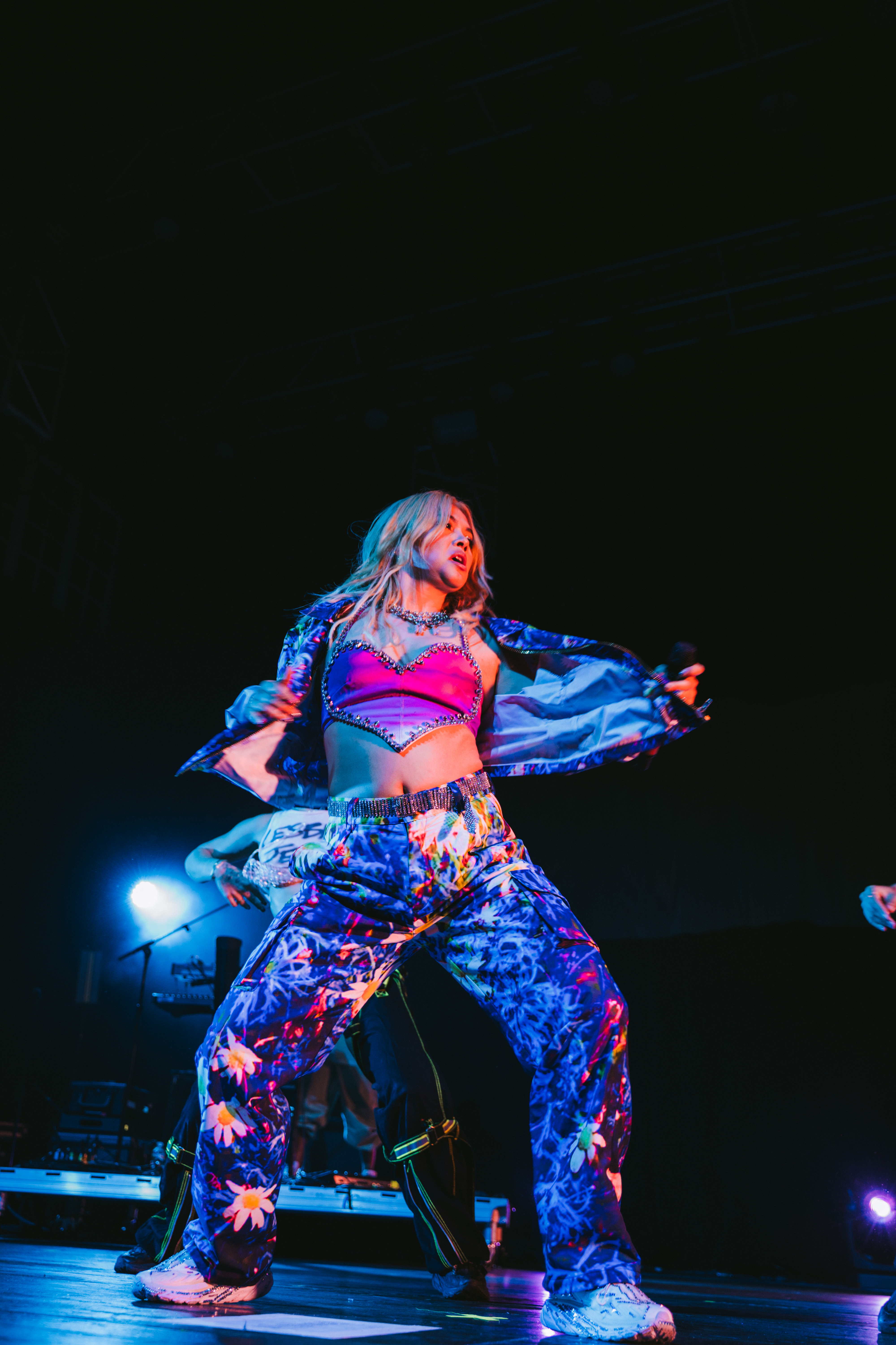 Hayley_Kiyoko_por_Gabriele_Montresol (38)