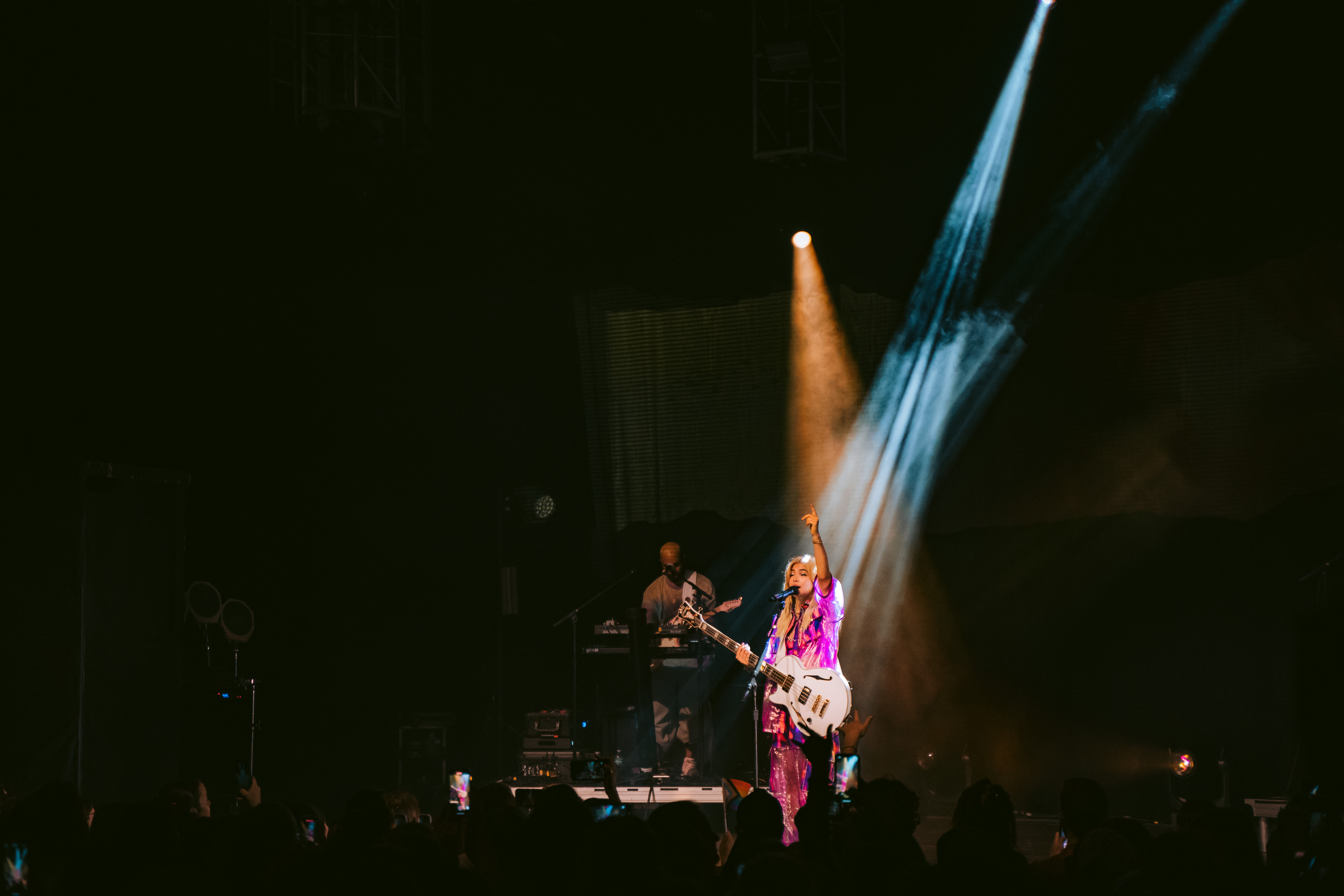 Hayley_Kiyoko_por_Gabriele_Montresol (49)