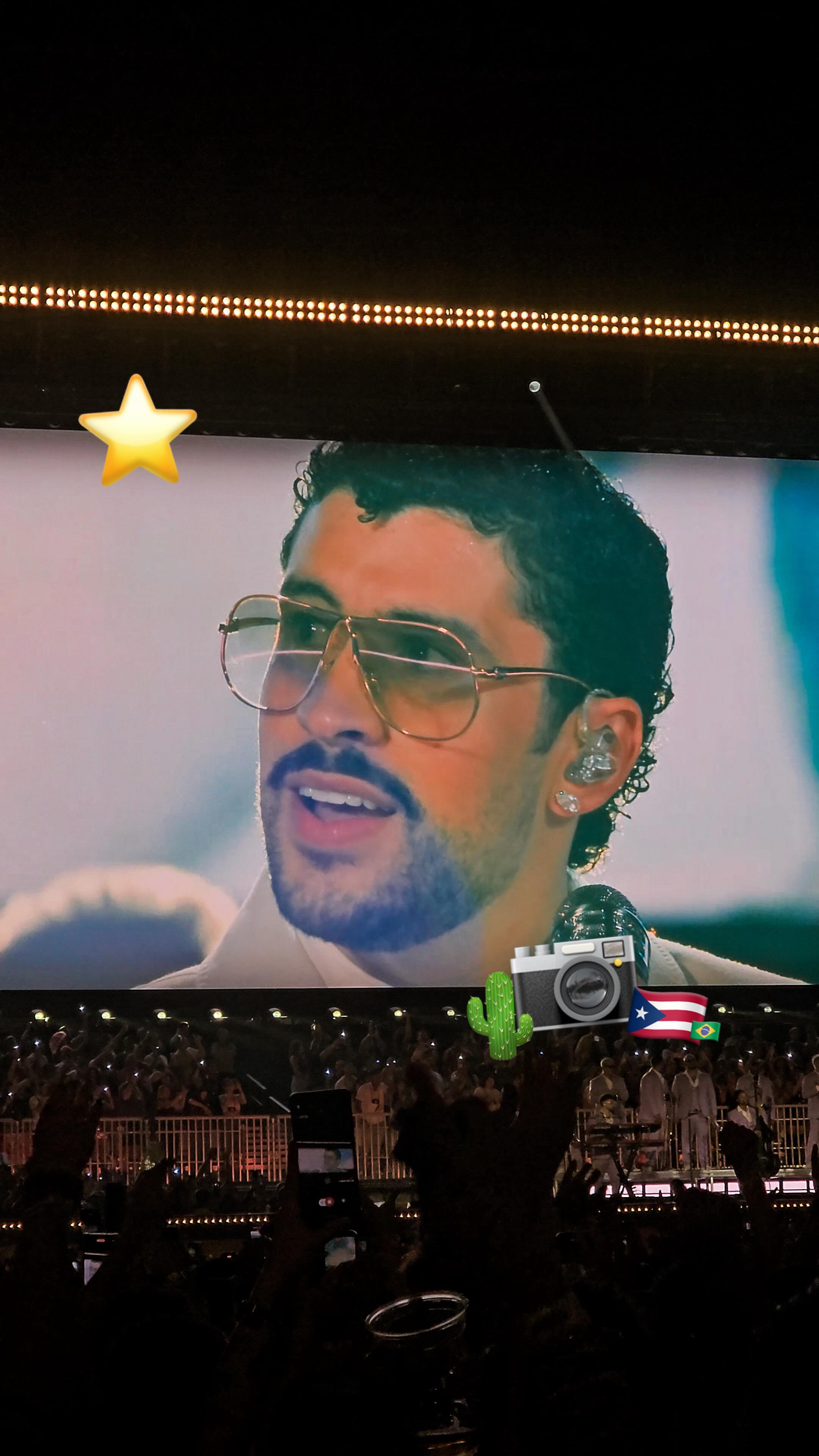 Benito, também queremos que você fique aqui para sempre! 🥺💜

Bad Bunny (@badbunnypr) falou em português e disse que o show de ontem em São Paulo foi uma das melhores noites da vida dele. 🇧🇷

#badbunny