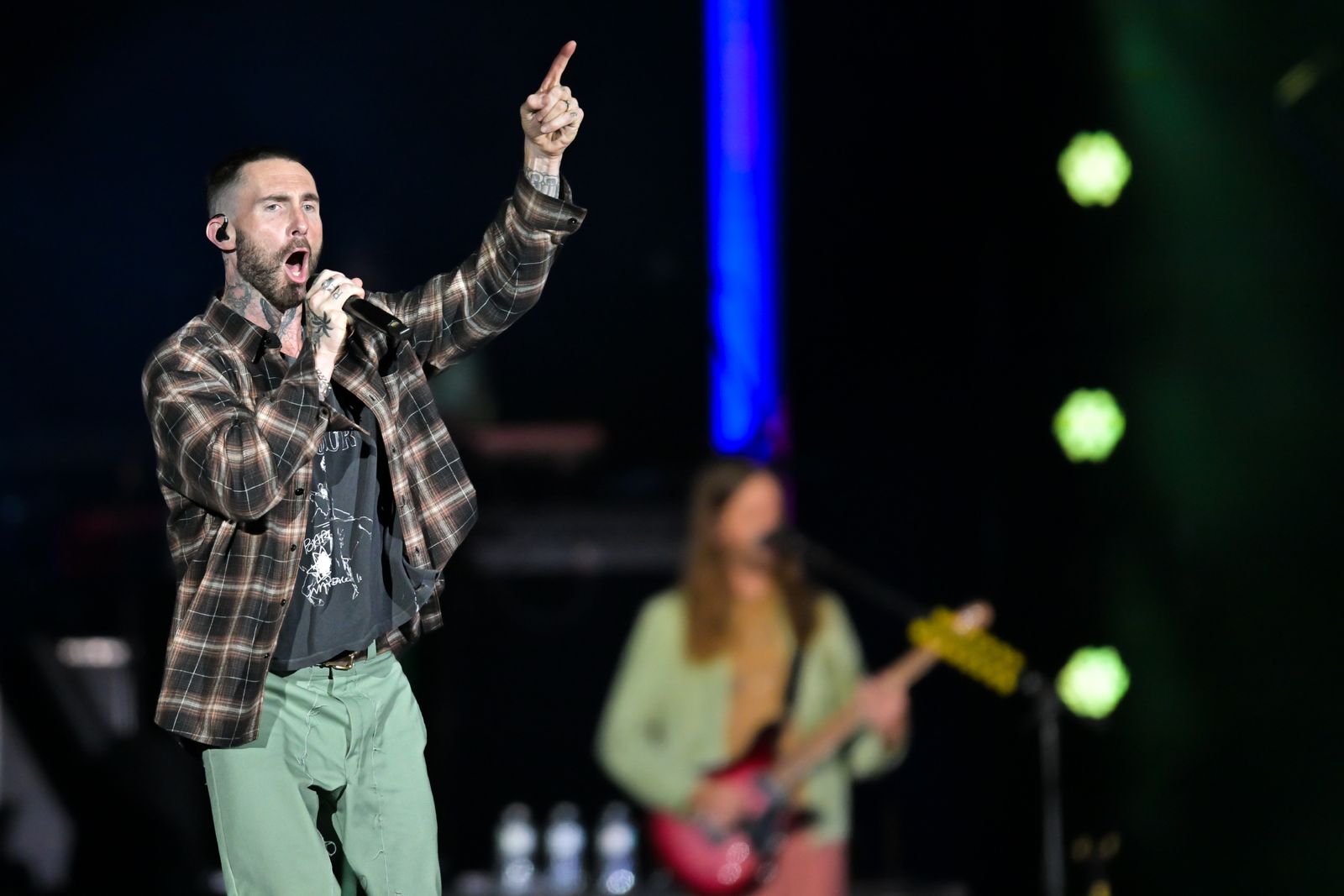 8dff960a-d70e-4795-9c74-ca0230de3210