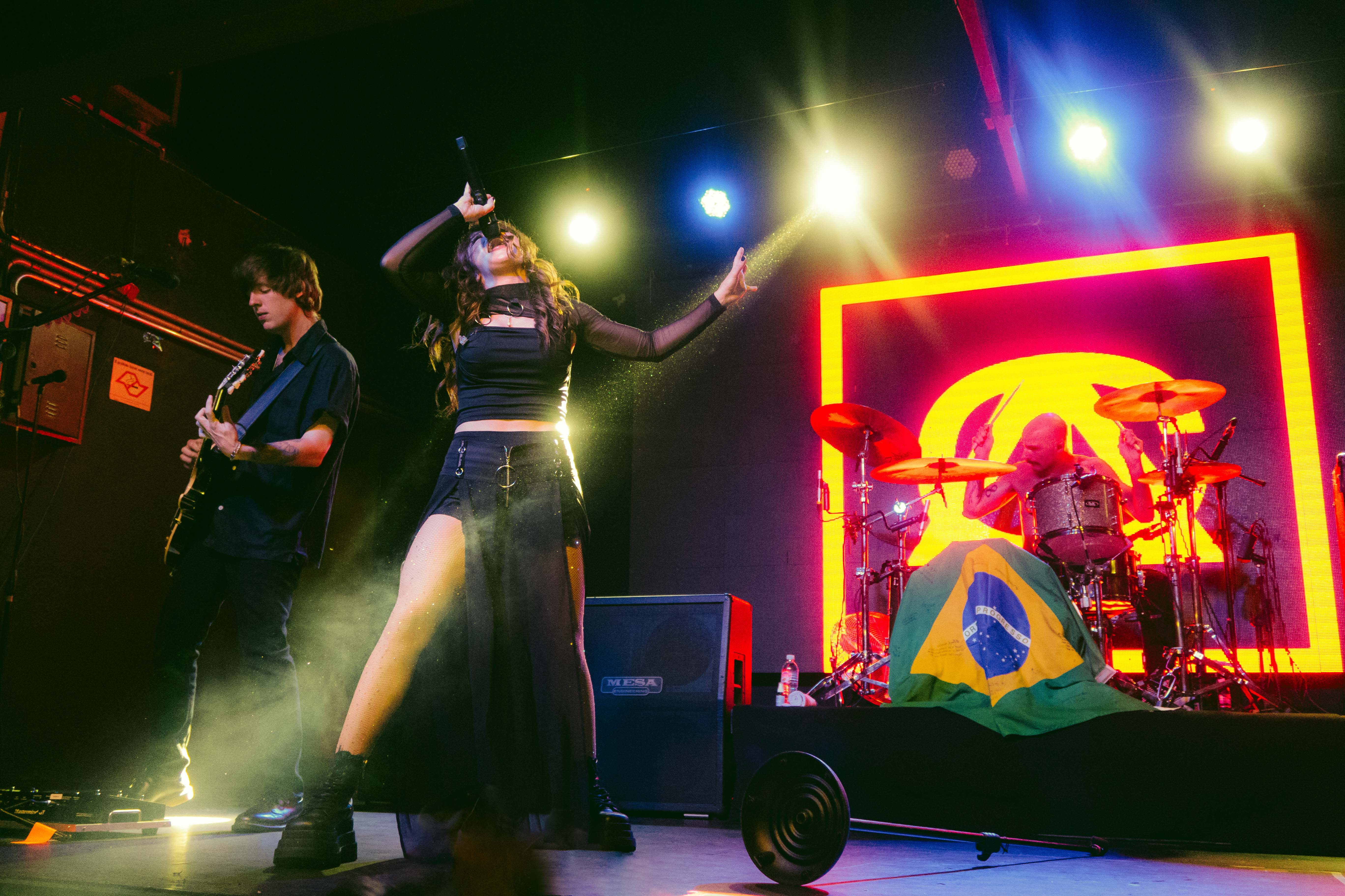 AgainstTheCurrent_por_Carol_Marins-8