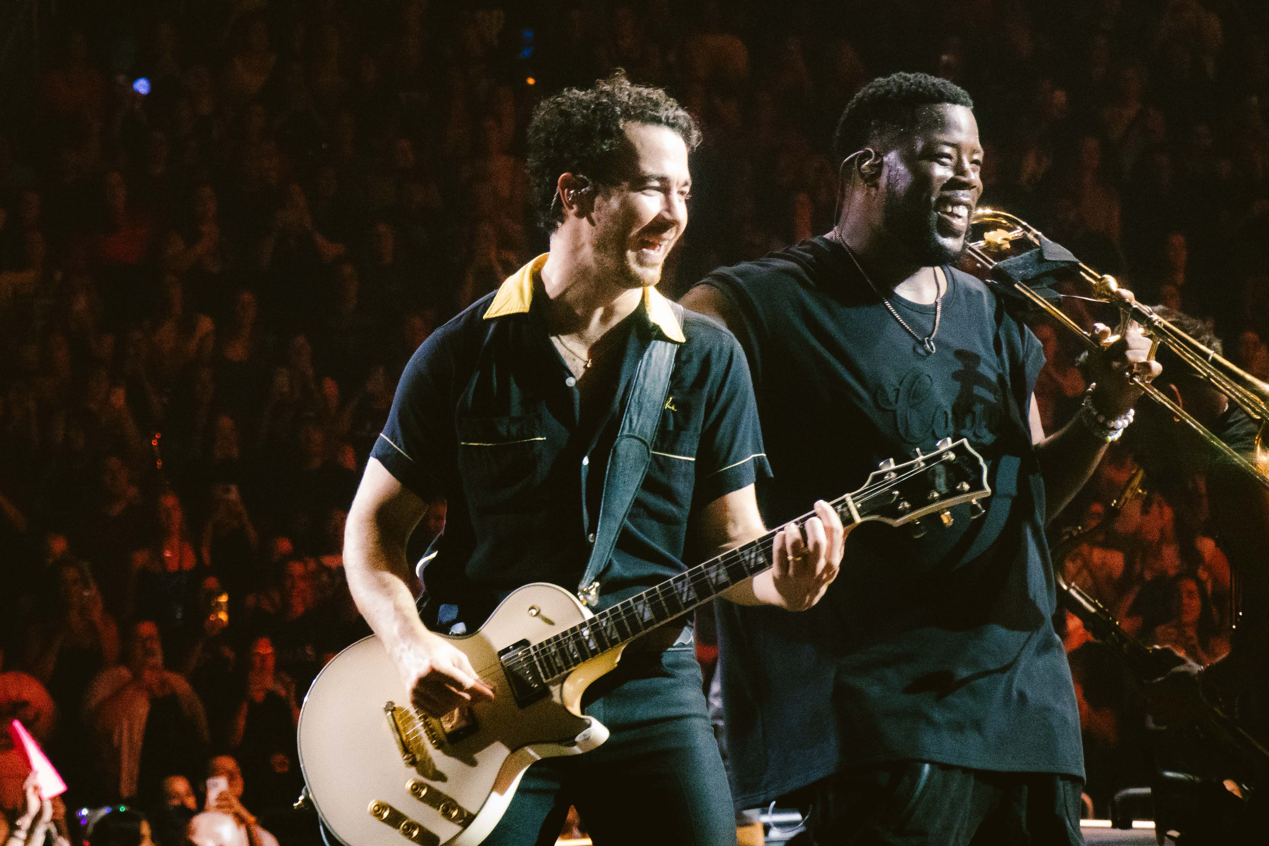 Jonas_Brothers_por_Gabriele_Montresol-37