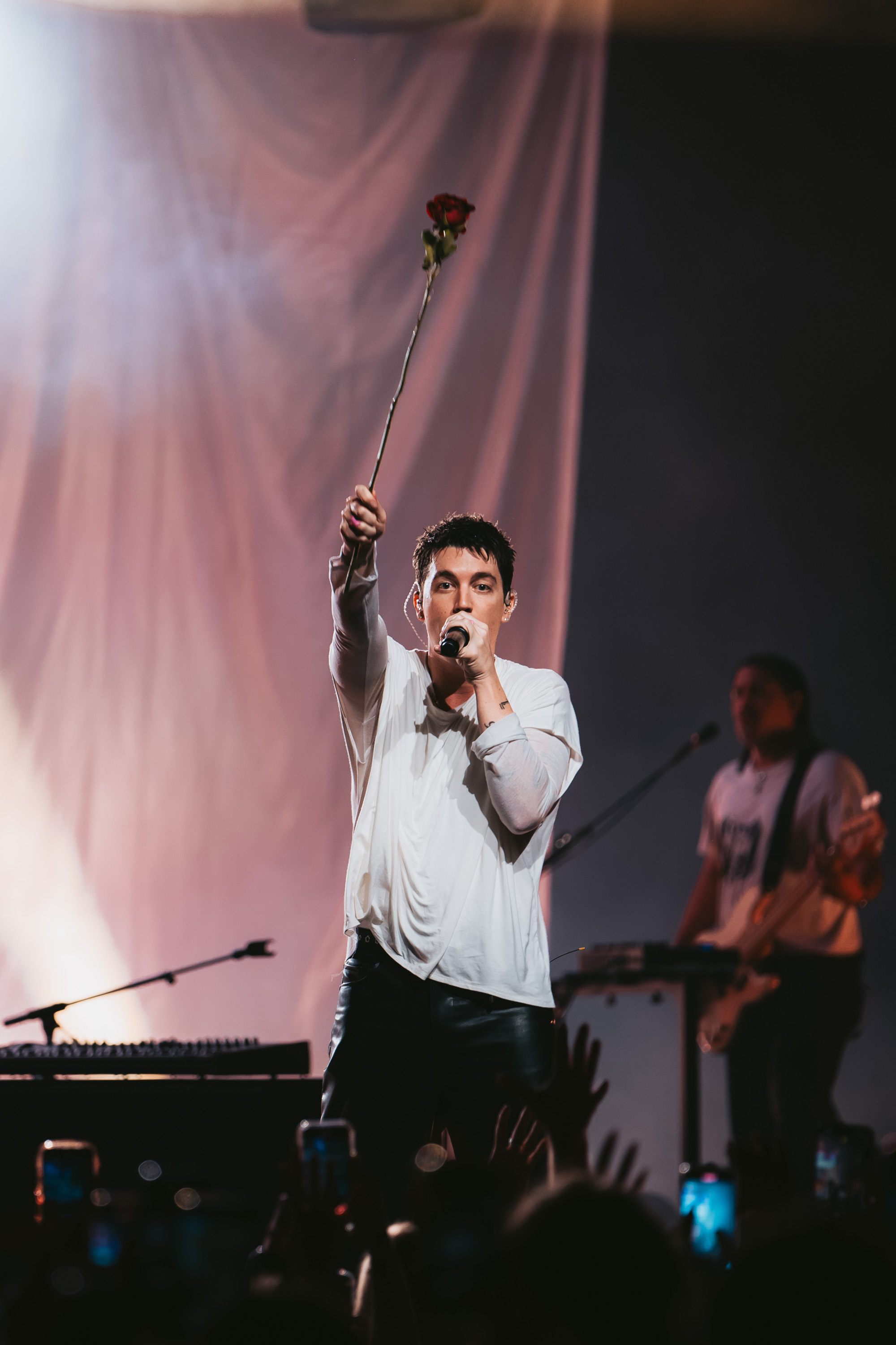 LANY_weinthecrowd-2