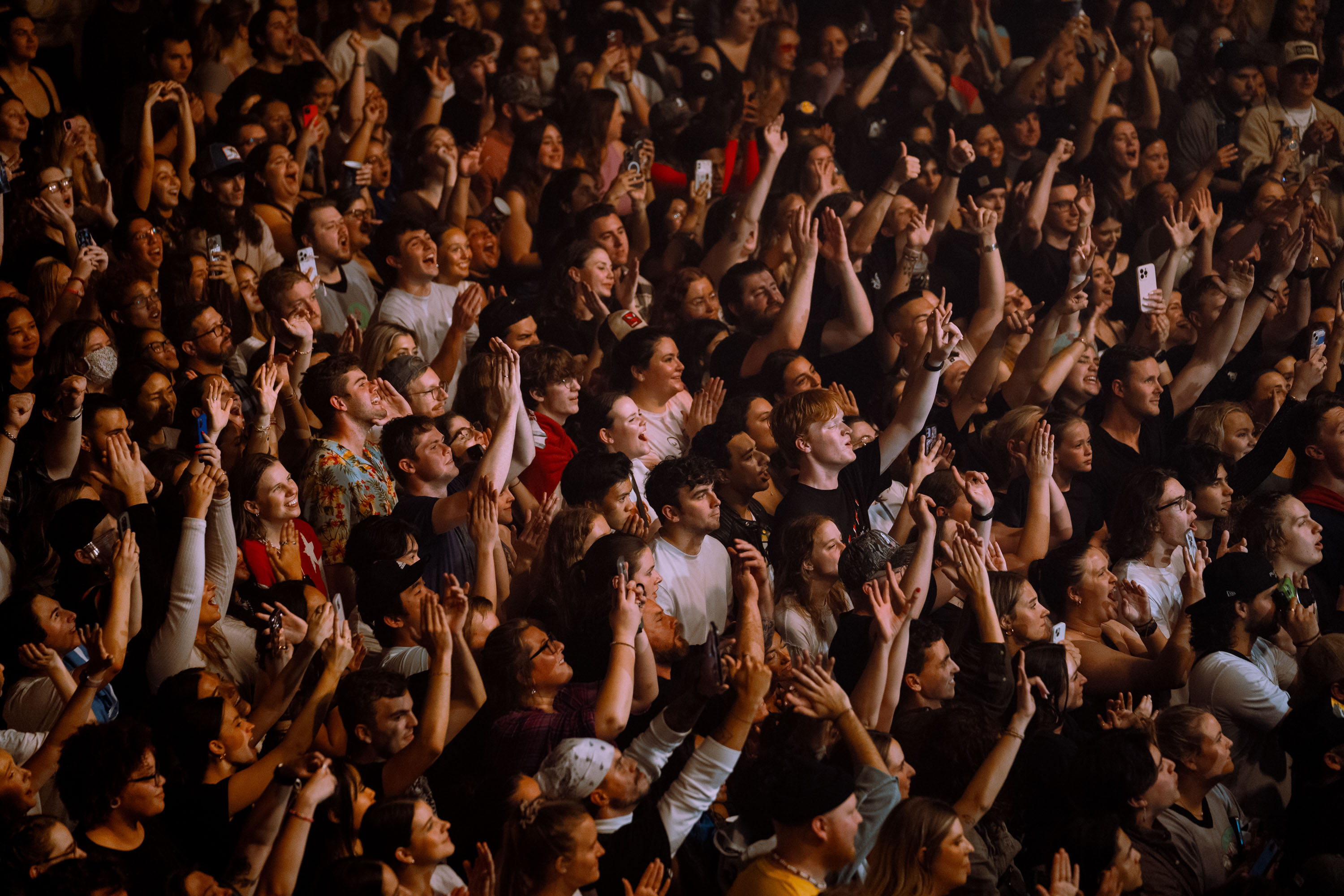 LANY_weinthecrowd-26