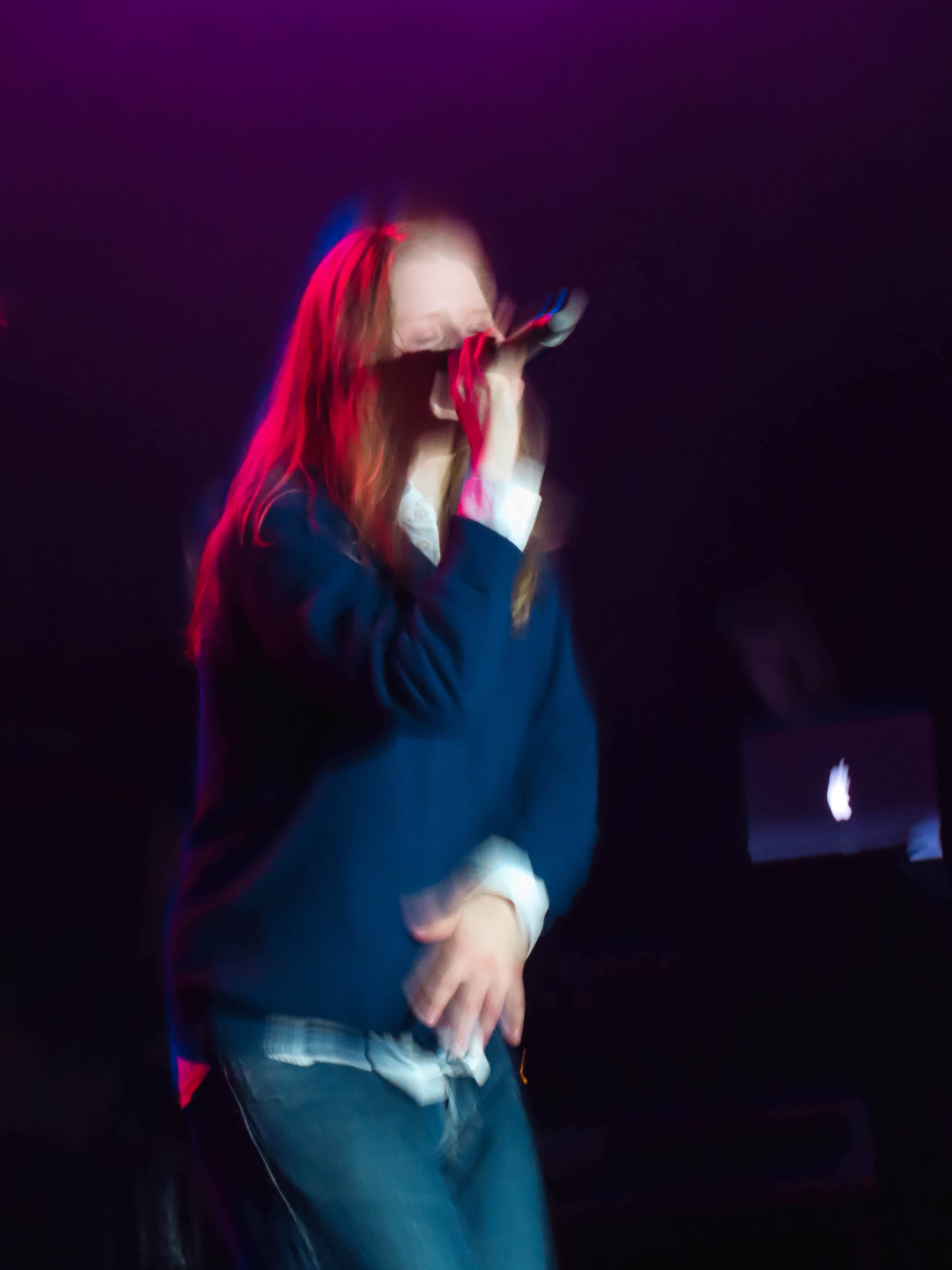 girlinred_Inhaler_por_Beca_Paulino (32)