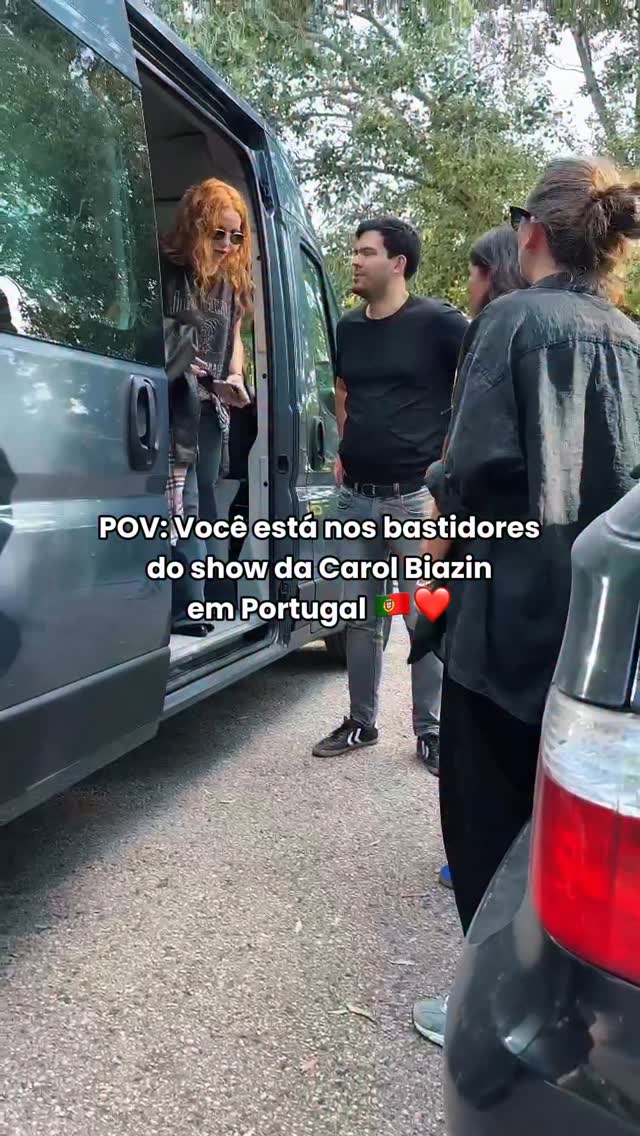 Carol Biazin tá internacional! Que tal uma caminhada pelos bastidores em Portugal? 💜
A turnê que celebra a segunda parte do álbum “No Escuro, Quem é Você?” conta com uma sequência de shows no país, incluindo os festivais AgitÁgueda, Monsantos Open Air e MEO Mares Vivas, que servem como um forte esquenta para as seguintes datas confirmadas no Brasil entre julho e outubro.
Quem vamos? 😝✨
#carolbiazin